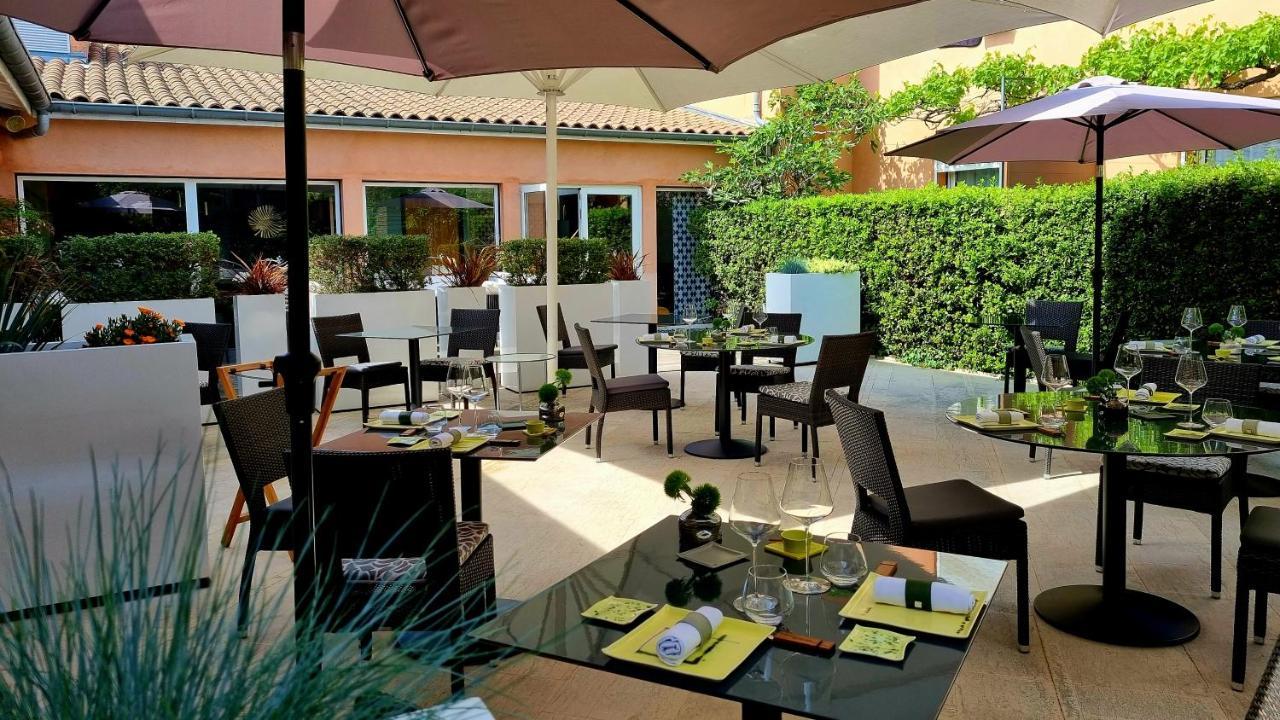 Hotel Le Carré D'Alethius Charmes-sur-Rhone Esterno foto