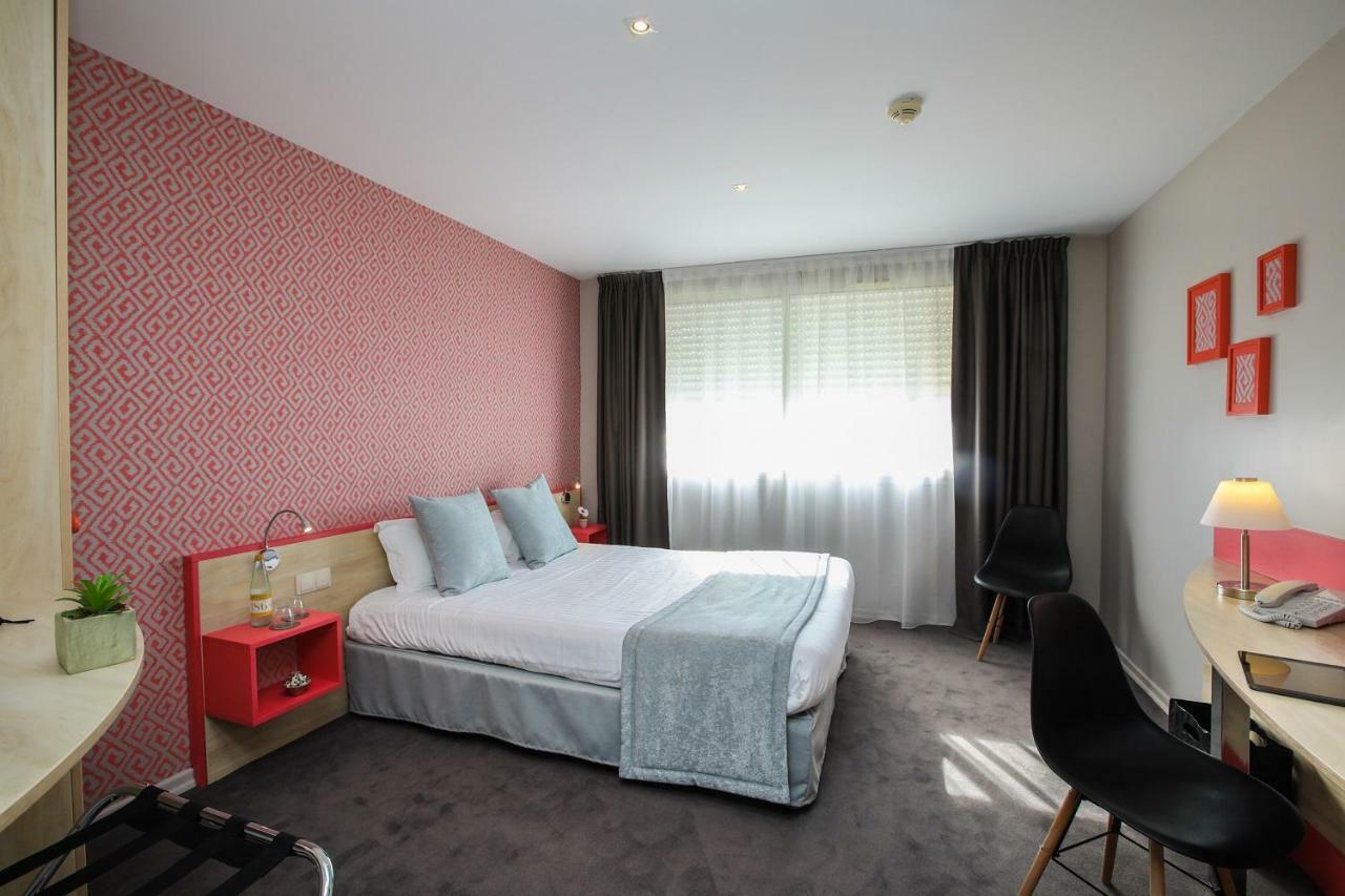 Hotel Le Carré D'Alethius Charmes-sur-Rhone Esterno foto